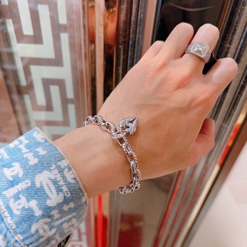 Gucci Bracelet 04yxs307 (2)