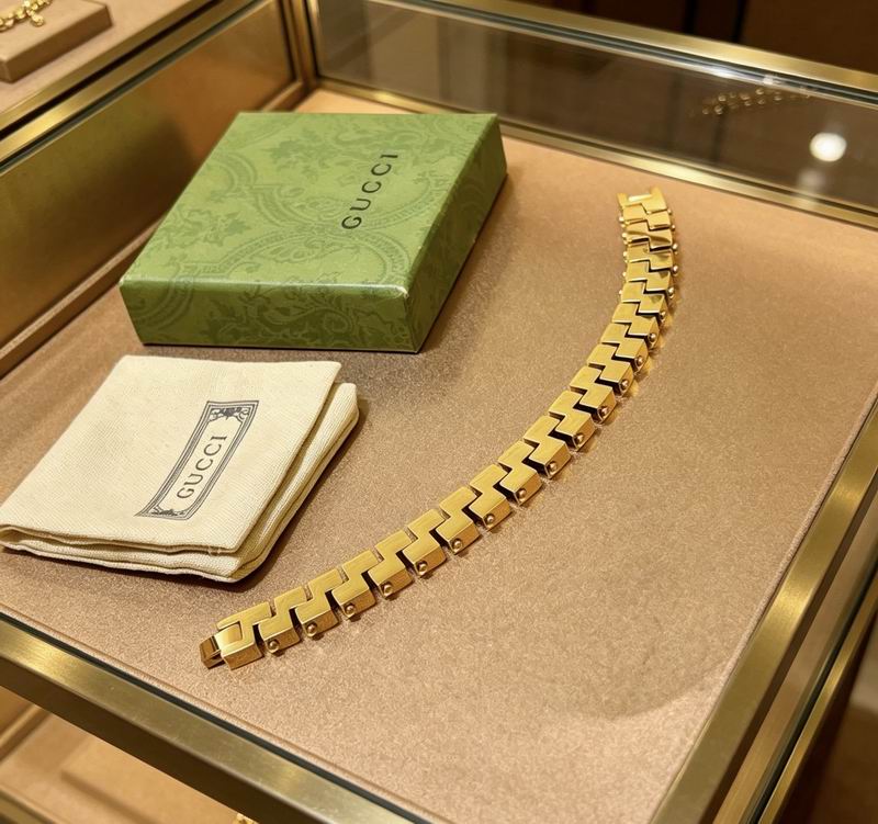 Gucci Bracelet 04yxs317 (6)
