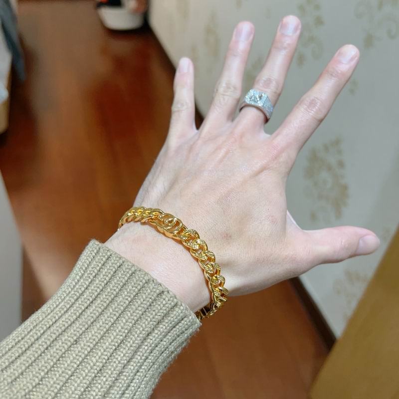 Gucci Bracelet 04yxs342 (3)