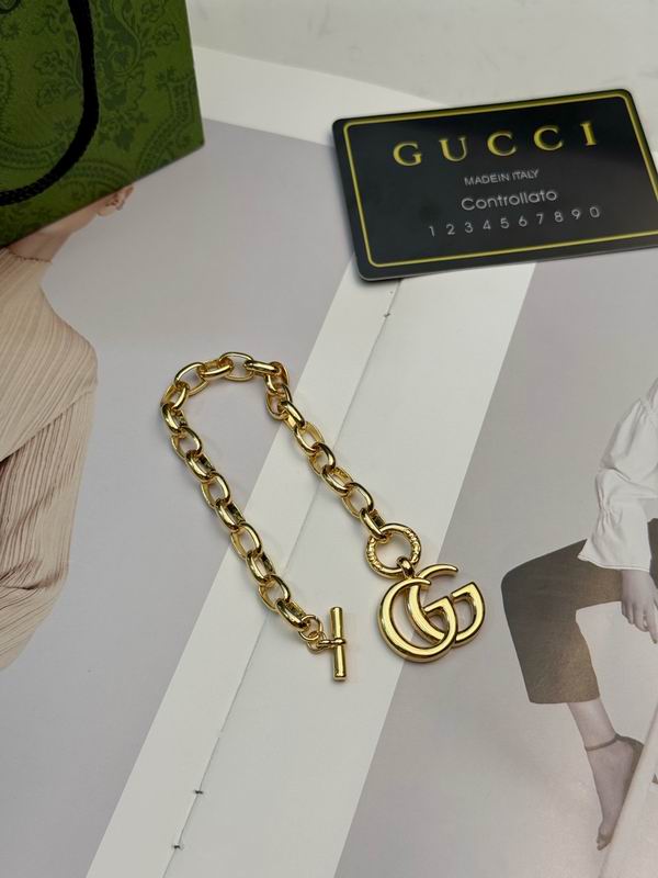 Gucci Bracelet 04yxs349 (7)