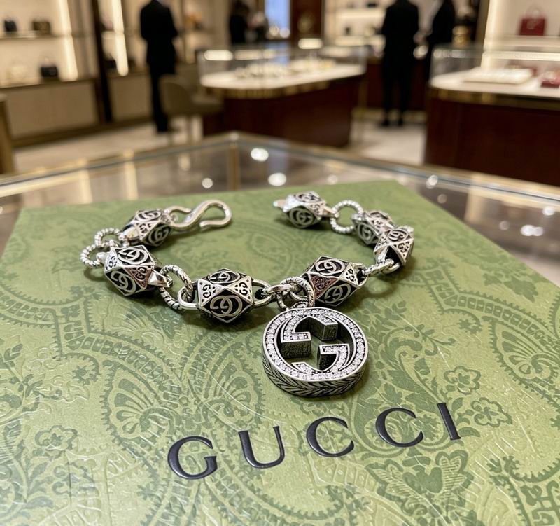 Gucci Bracelet 04yxs351 (4)
