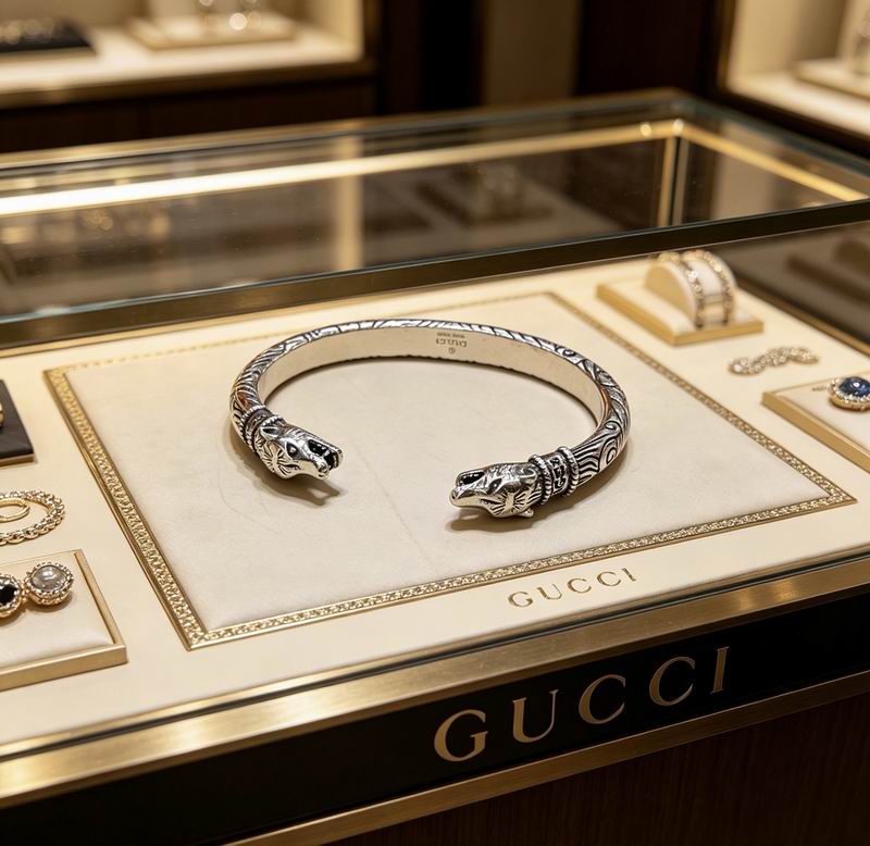 Gucci Bracelet 04yxs355 (2)