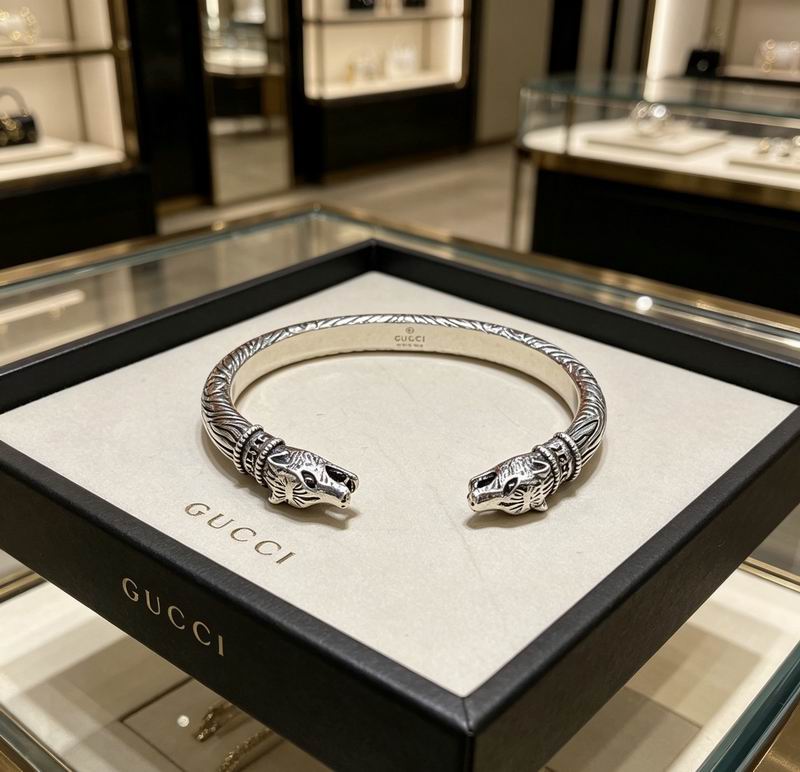Gucci Bracelet 04yxs355 (7)