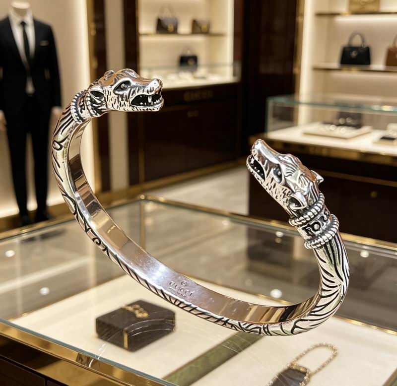 Gucci Bracelet 04yxs355 (9)