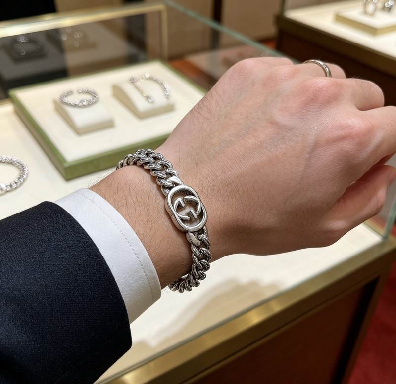 Gucci Bracelet 04yxs359 (8)
