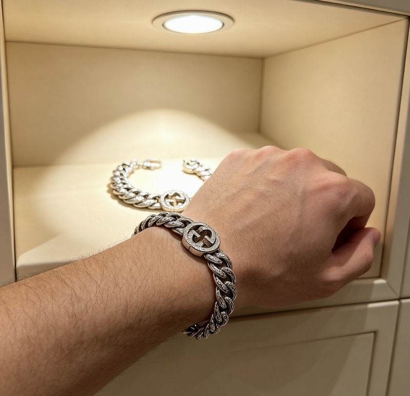 Gucci Bracelet 04yxs360 (6)
