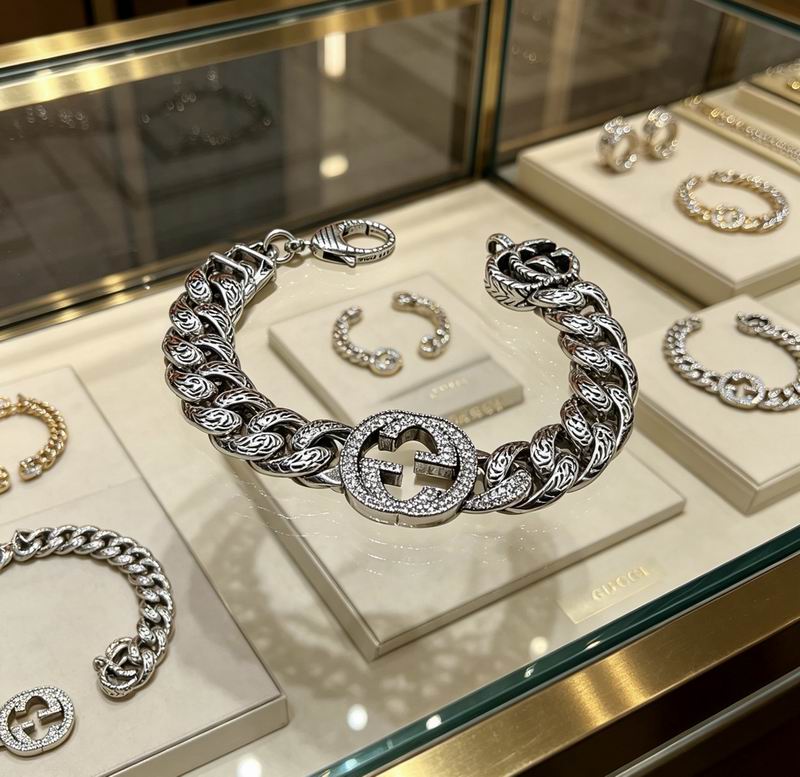 Gucci Bracelet 04yxs360 (7)