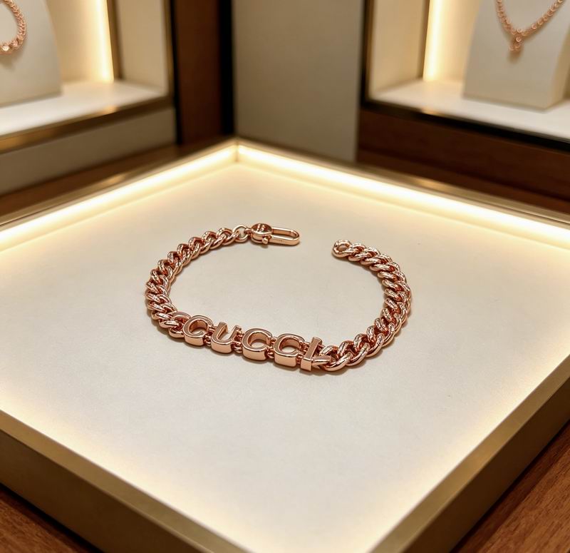 Gucci Bracelet 04yxs361 (5)