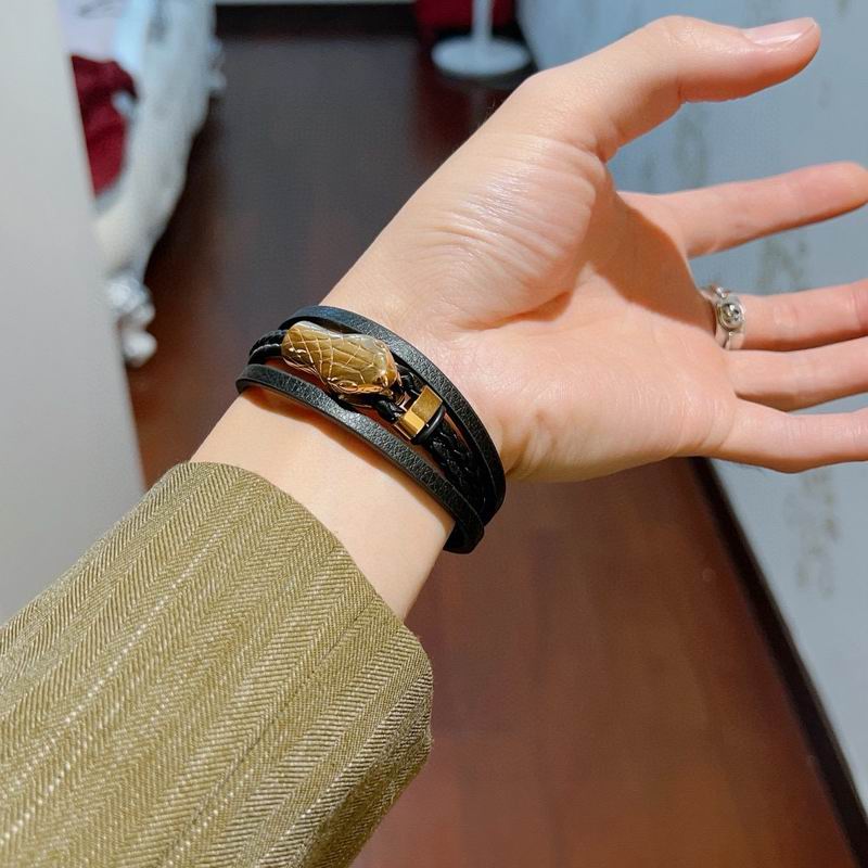 Gucci Bracelet 04yxs366 (4)