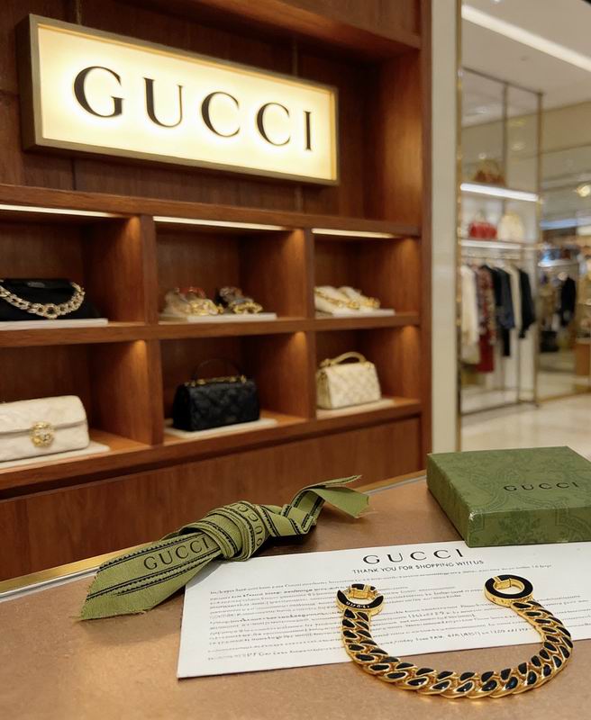 Gucci Bracelet 04yxs386 (10)