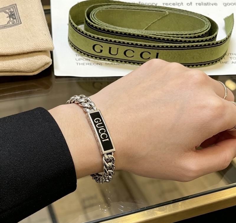 Gucci Bracelet 04yxs403 (3)