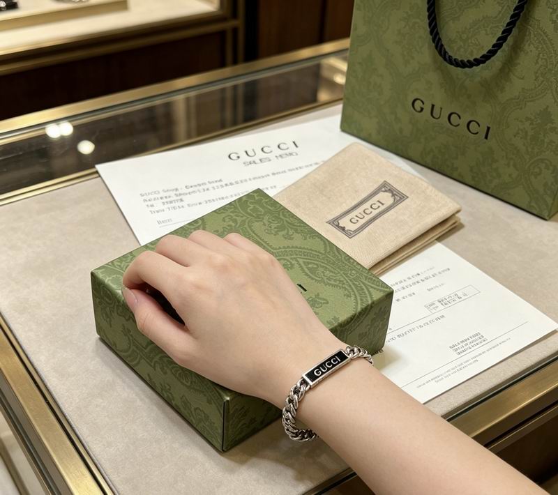 Gucci Bracelet 04yxs403 (8)