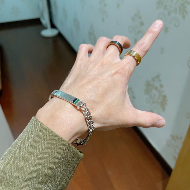 Gucci Bracelet 04yxs415 (3)