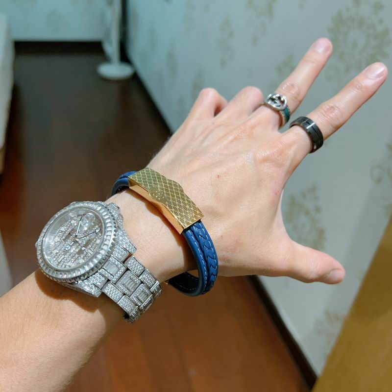 Gucci Bracelet 04yxs416 (3)