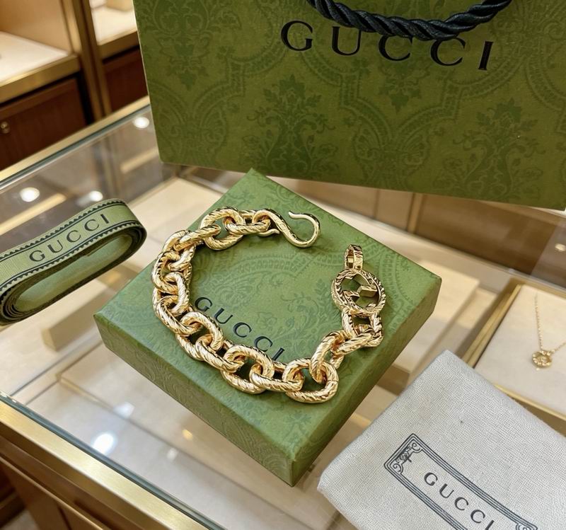 Gucci Bracelet 04yxs417 (8)