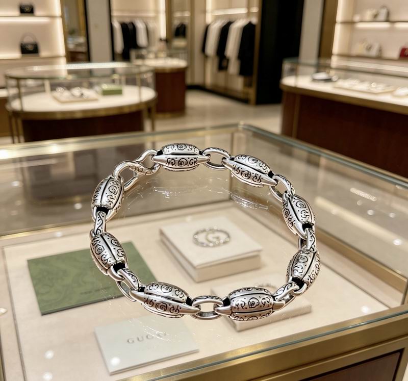Gucci Bracelet 04yxs420 (9)