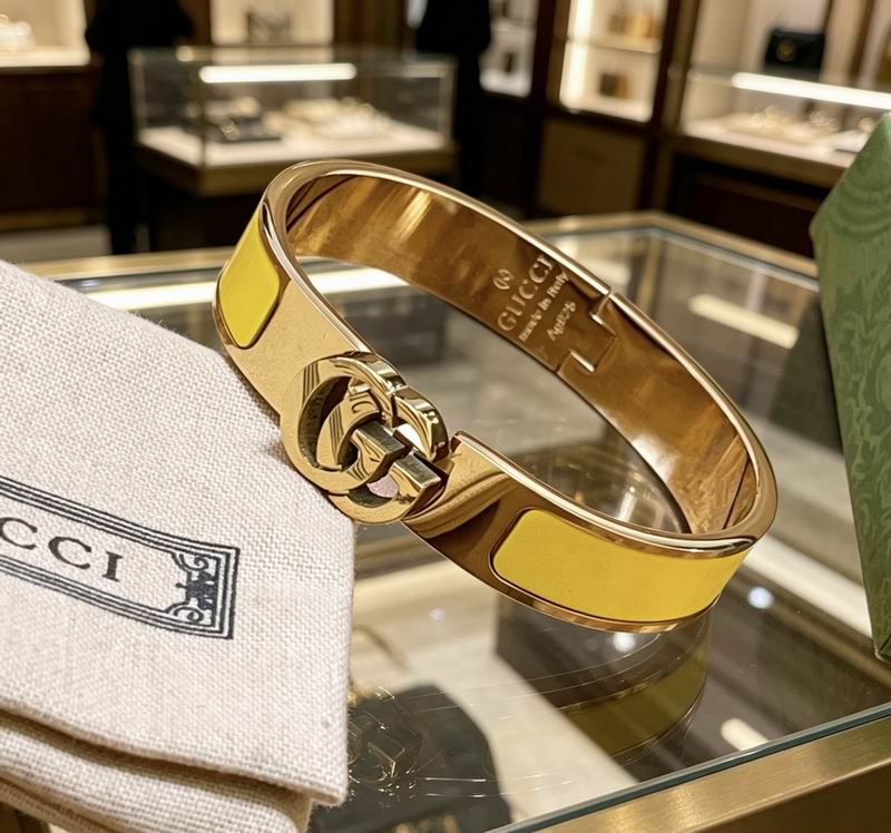 Gucci Bracelet 04yxs422 (3)