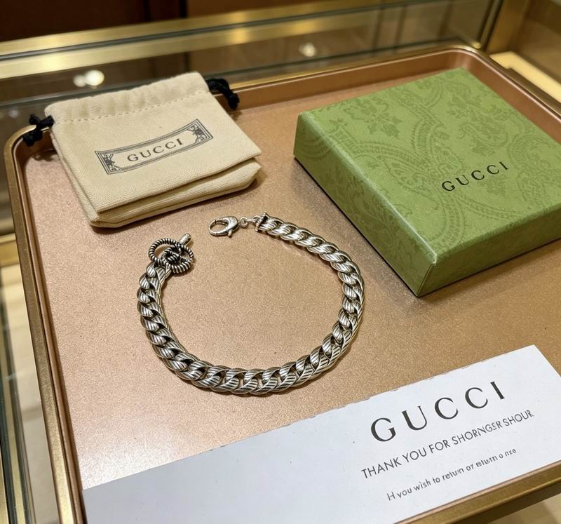 Gucci Bracelet 05yxs01 (6)