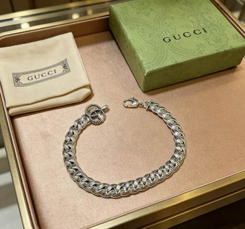 Gucci Bracelet 05yxs01 (9)