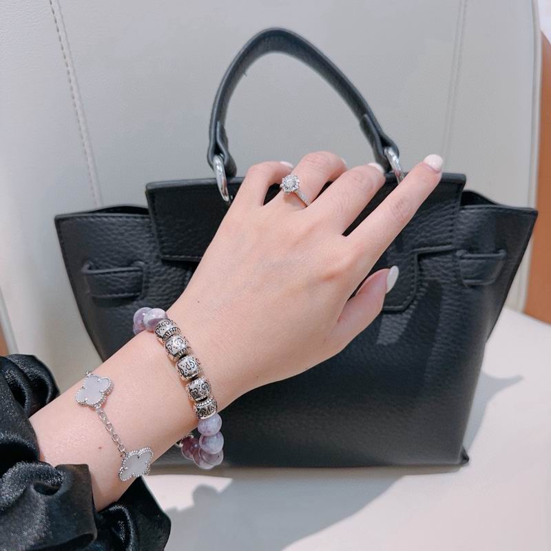 Gucci Bracelet 05yxs02 (3)