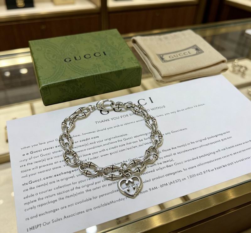Gucci Bracelet 05yxs05 (8)