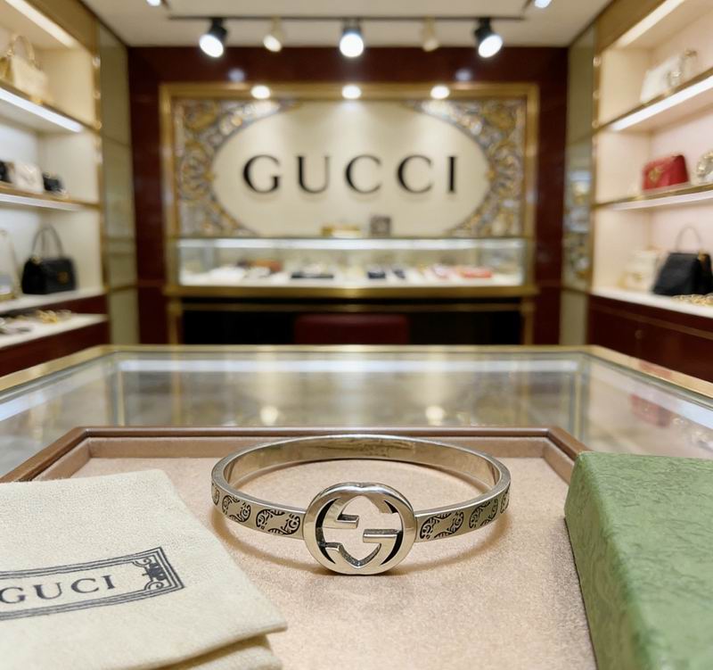 Gucci Bracelet 05yxs06 (6)