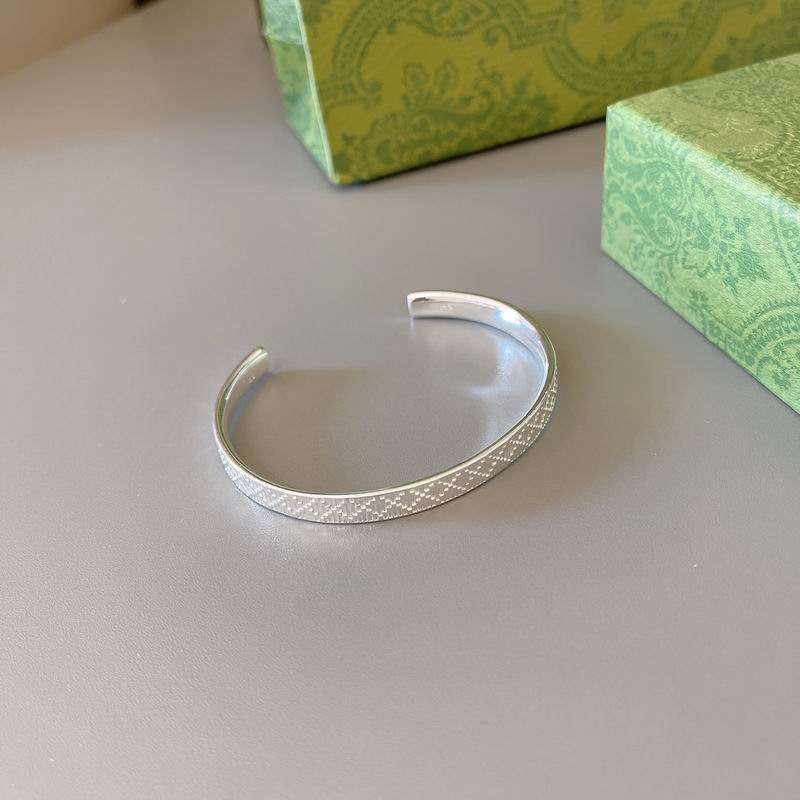 Gucci Bracelet 05yxs07 (3)