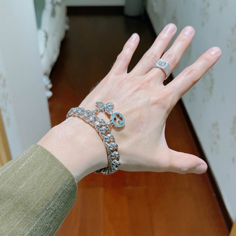 Gucci Bracelet 05yxs102 (6)