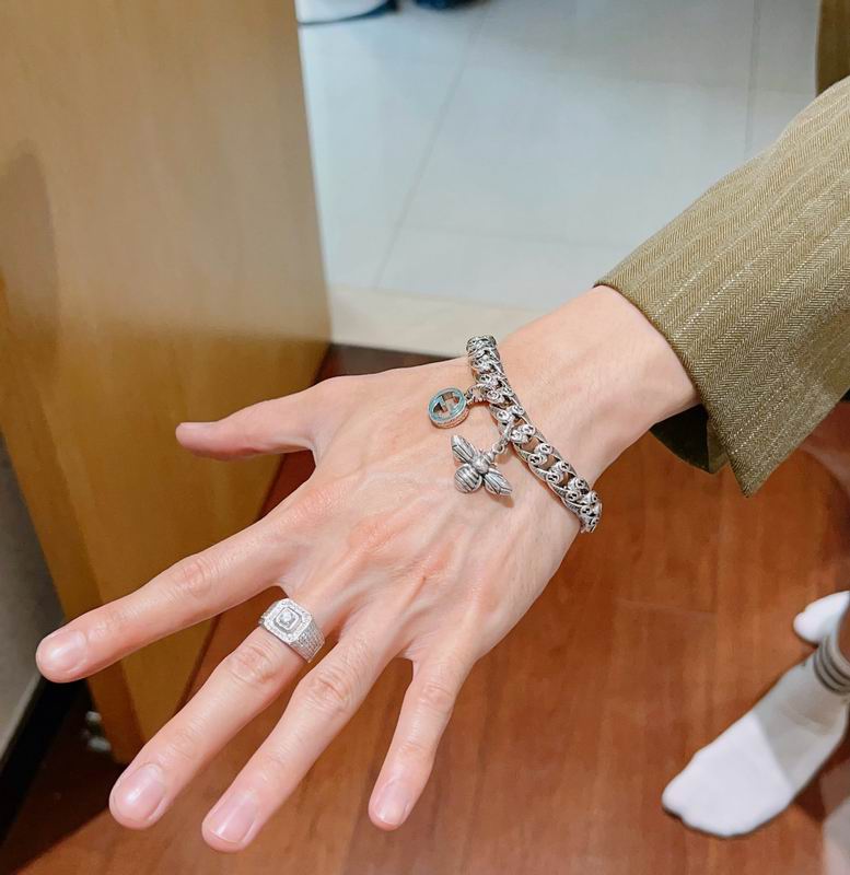 Gucci Bracelet 05yxs102 (8)