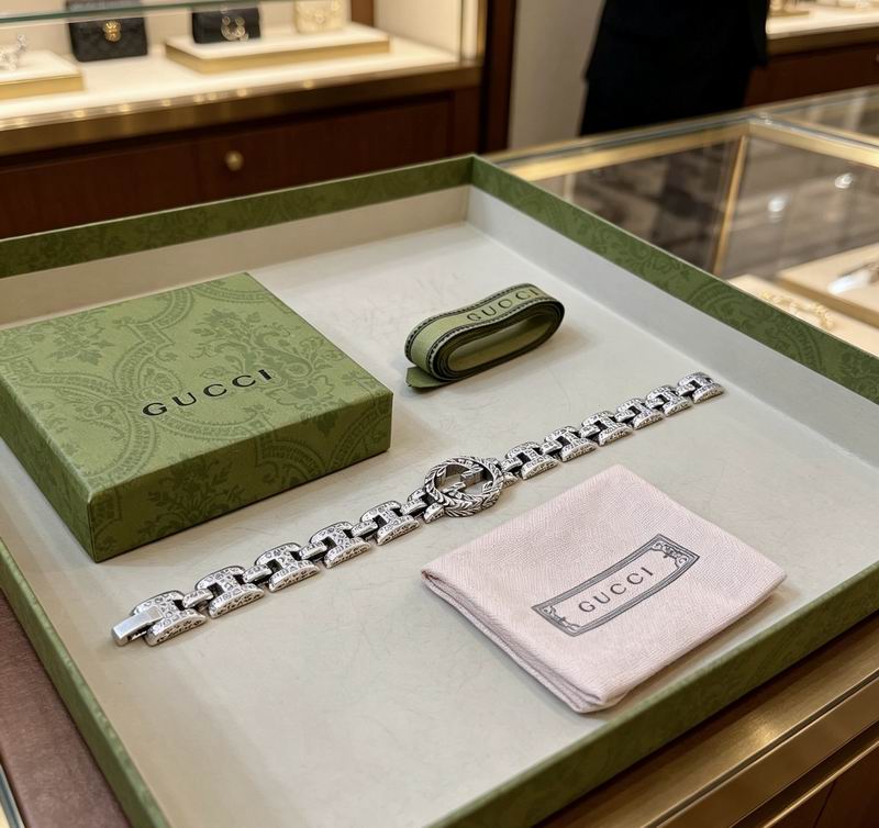 Gucci Bracelet 05yxs105 (6)