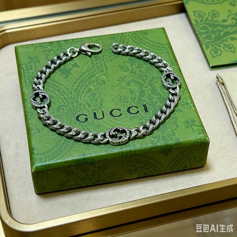 Gucci Bracelet 05yxs108 (9)