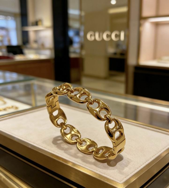 Gucci Bracelet 05yxs110 (3)