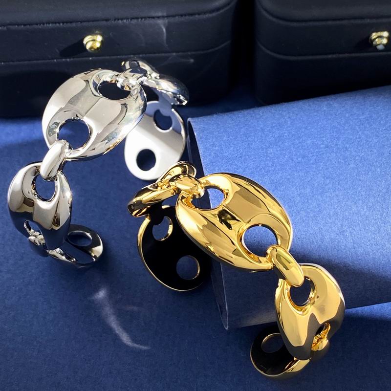 Gucci Bracelet 05yxs127 (9)