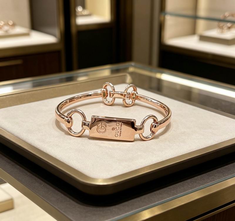 Gucci Bracelet 05yxs128 (1)