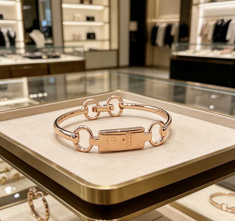 Gucci Bracelet 05yxs128 (3)