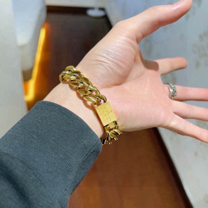 Gucci Bracelet 05yxs130 (6)