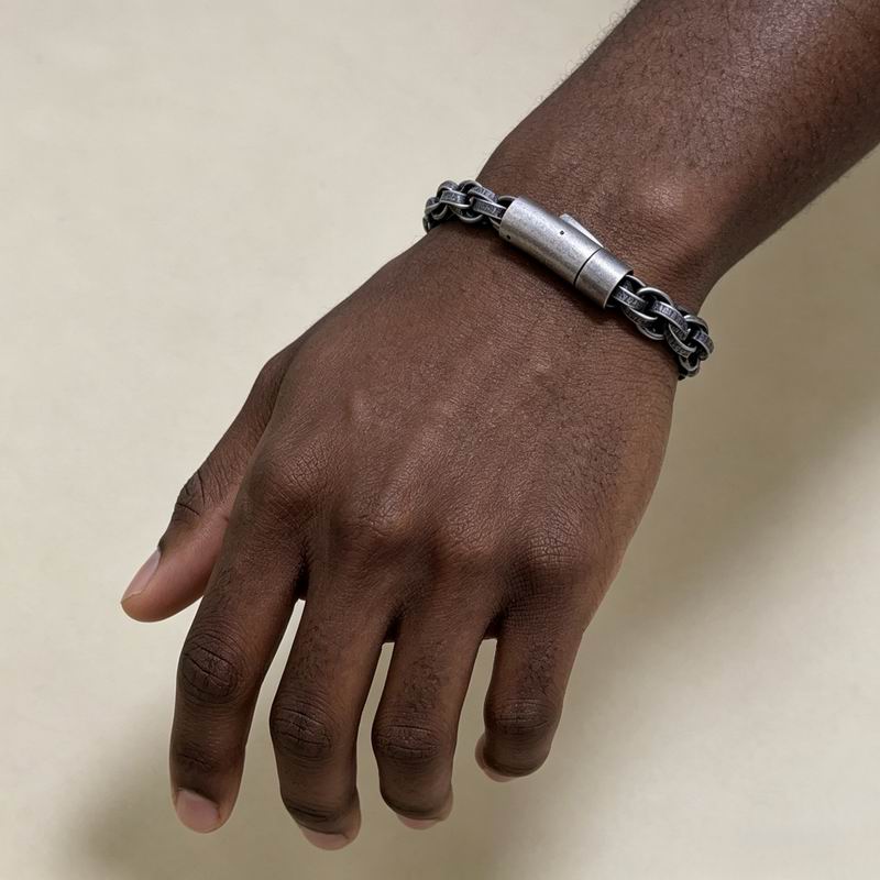 Gucci Bracelet 05yxs131 (5)