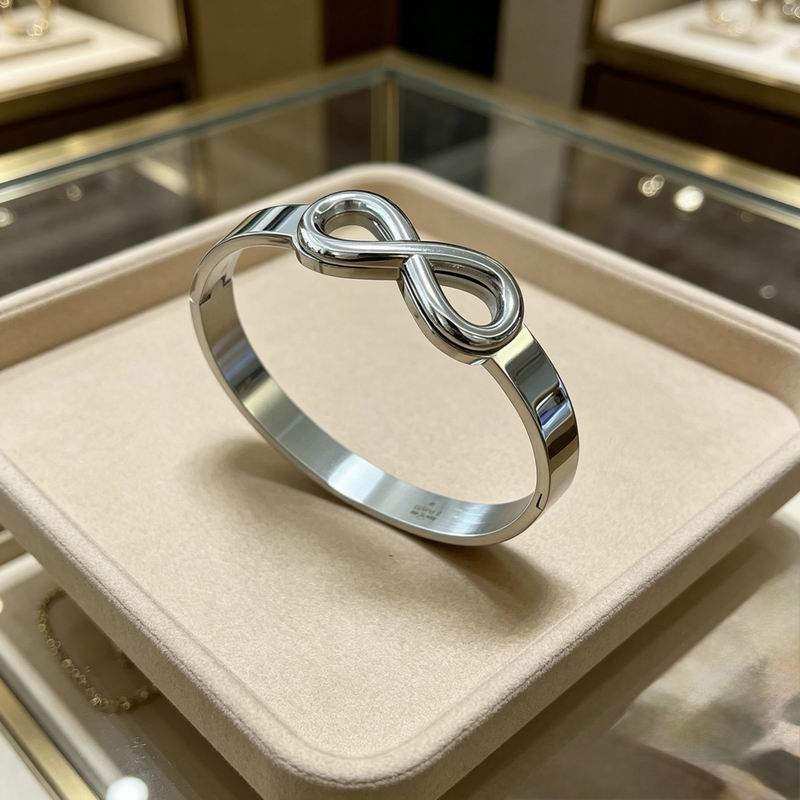 Gucci Bracelet 05yxs132 (5)