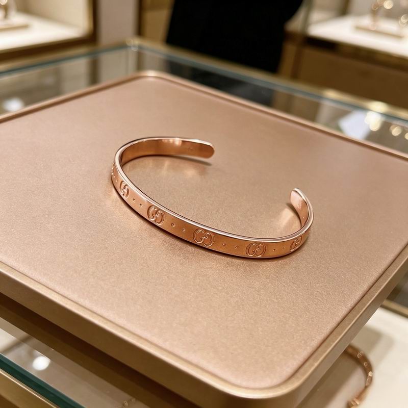 Gucci Bracelet 05yxs133 (5)