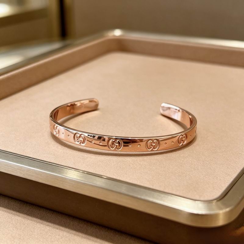 Gucci Bracelet 05yxs133 (9)