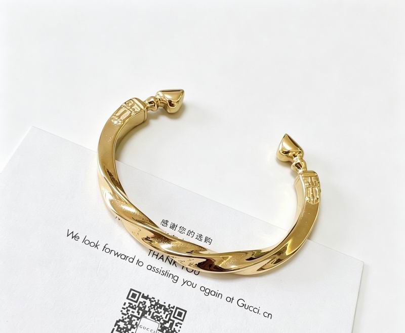 Gucci Bracelet 05yxs14 (7)