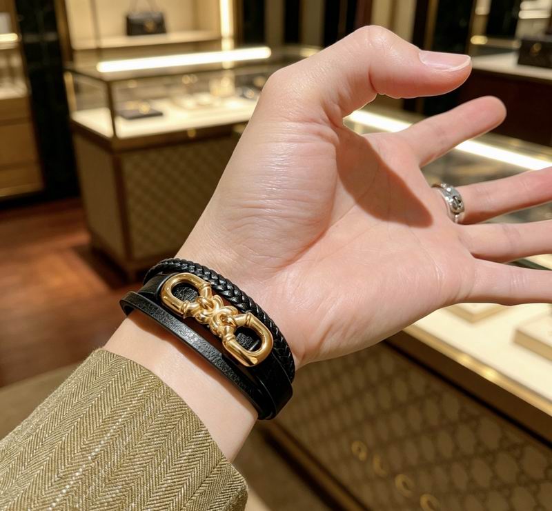 Gucci Bracelet 05yxs15 (2)