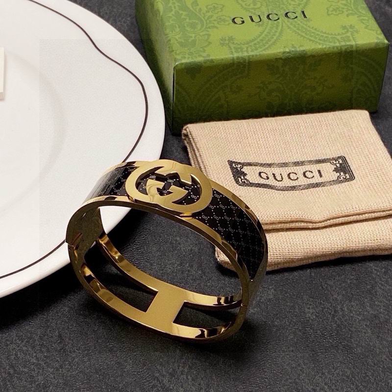 Gucci Bracelet 05yxs25 (6)
