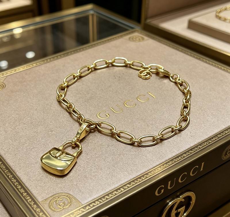 Gucci Bracelet 05yxs34 (5)