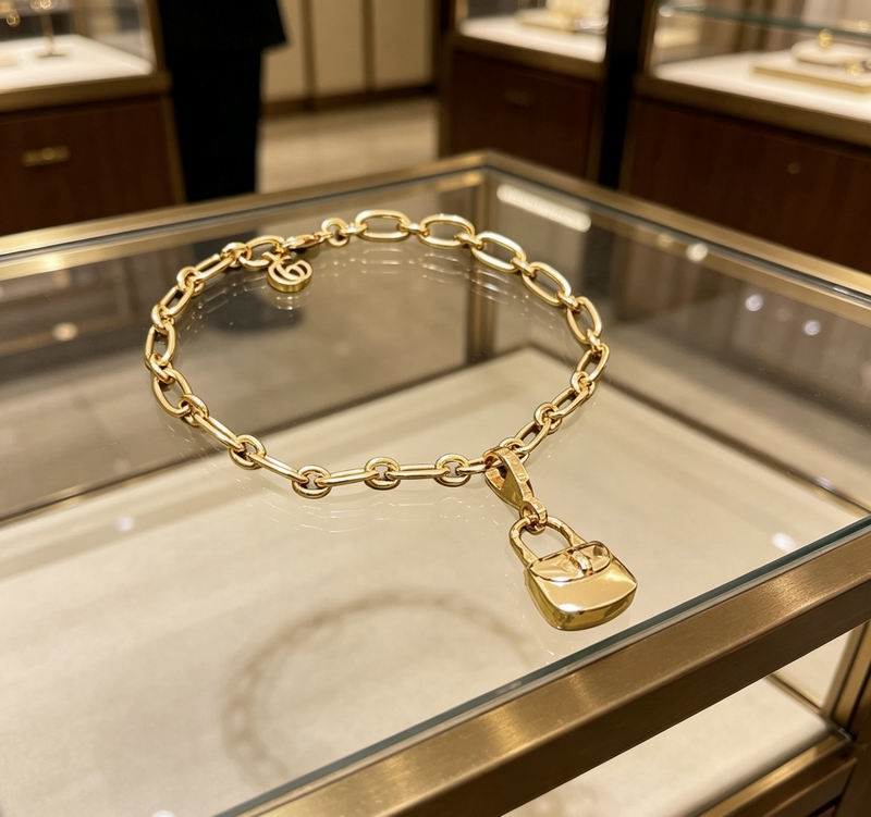Gucci Bracelet 05yxs34 (7)