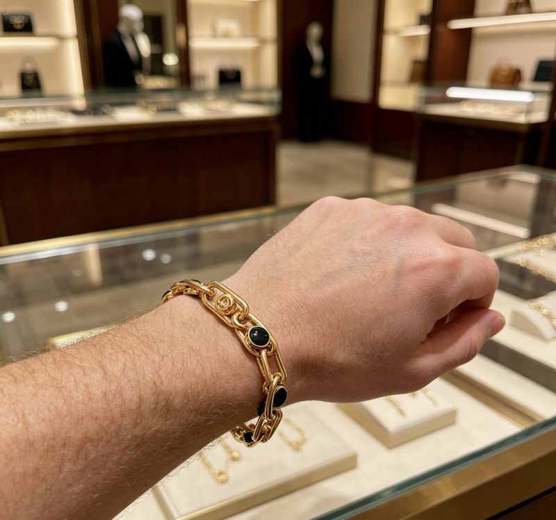 Gucci Bracelet 05yxs36 (8)