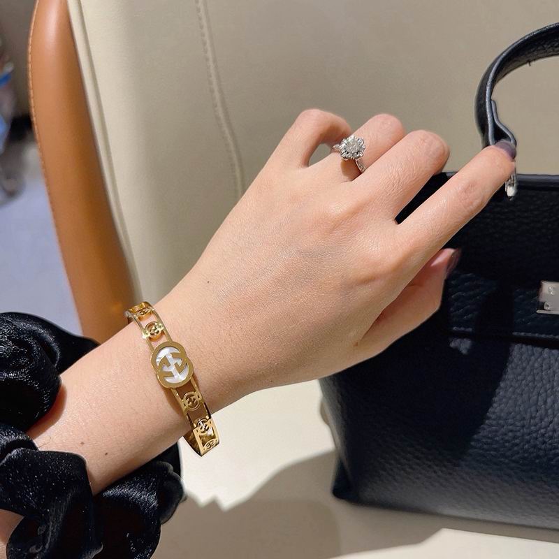 Gucci Bracelet 05yxs45 (3)