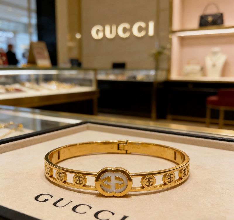 Gucci Bracelet 05yxs45 (4)