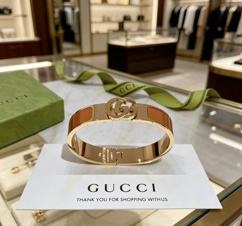 Gucci Bracelet 05yxs51 (13)