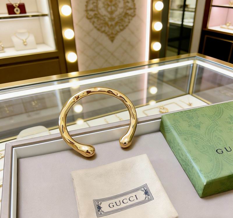 Gucci Bracelet 05yxs69 (5)